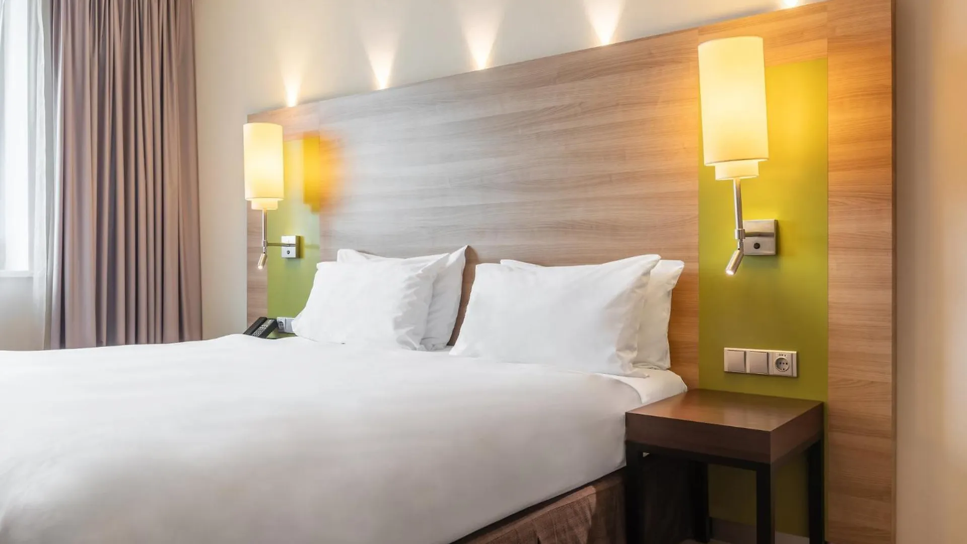 Holiday Inn - Kyiv, An Ihg Hotel 4*, Kiev Ucraina
