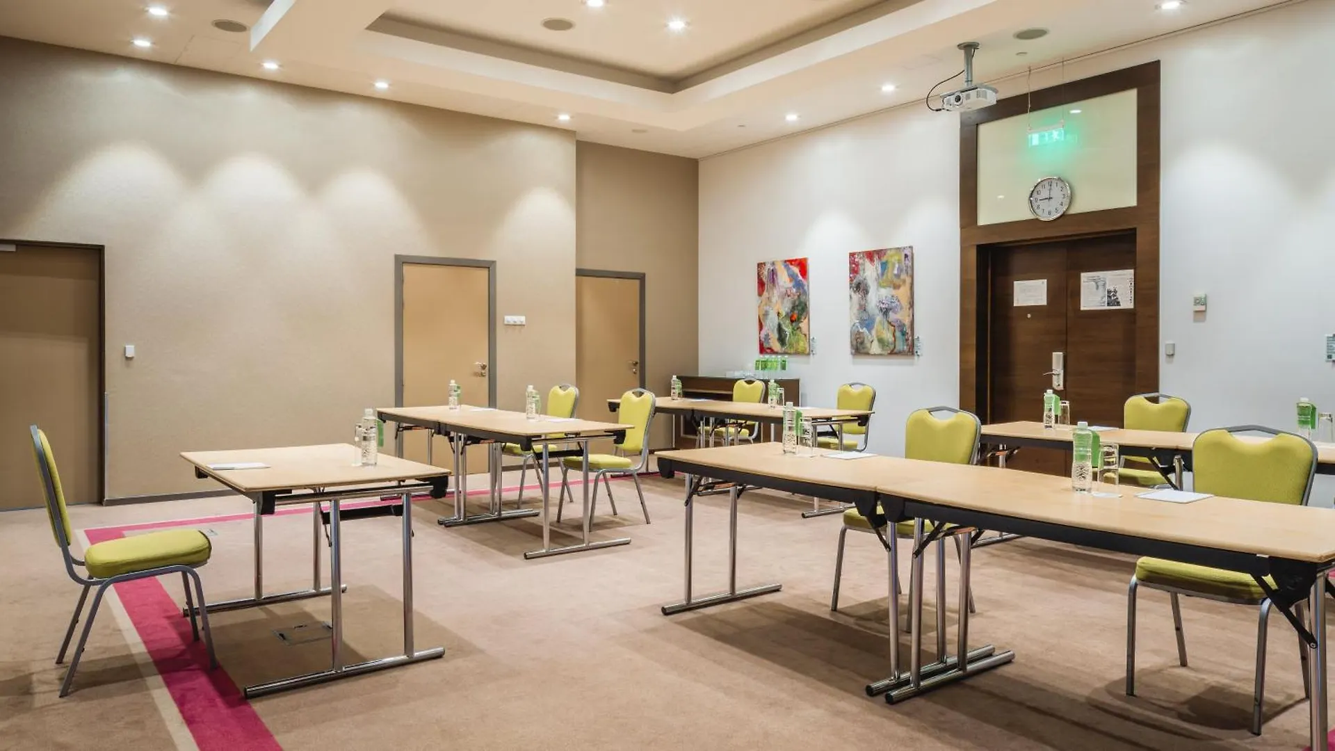Holiday Inn - Kyiv, An Ihg Hotel 4*, Kiev
